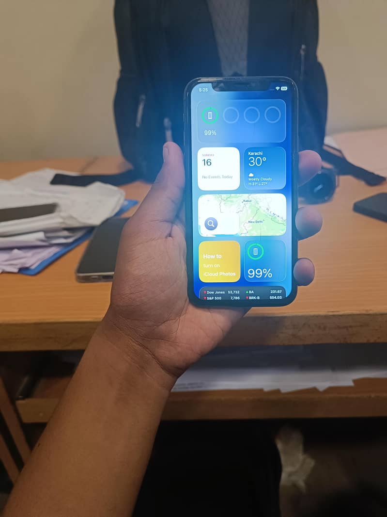 iPhone 11 Pro 0