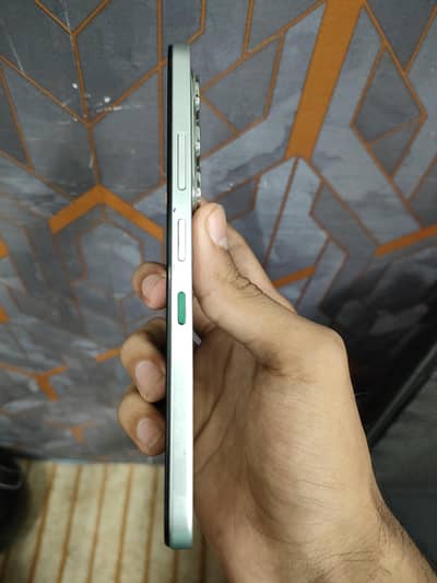 infinix hot 60i 6+6/128 All okay condition 10/9 original box charger
