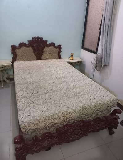 Custom Made Antique Bed with 2 Side Tables & Double Mattress Price 45K