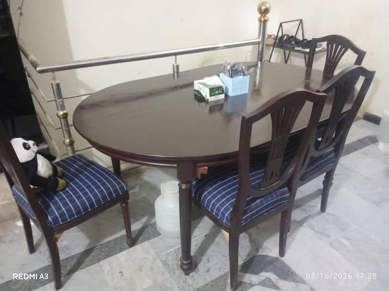 6 seater dining table 2