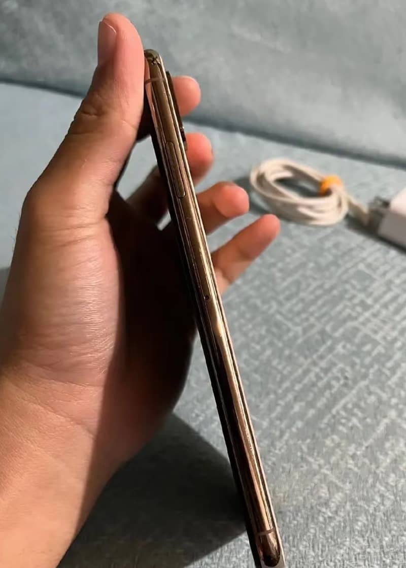 iPhone 2