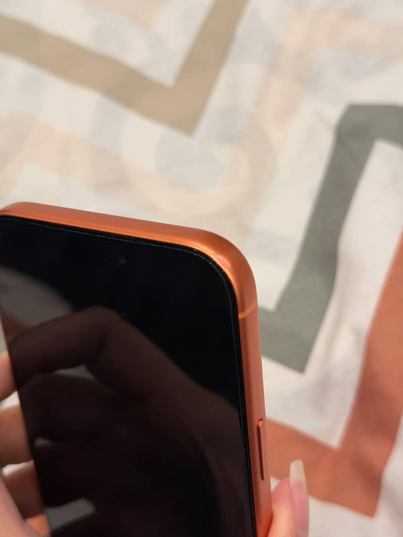 Apple iPhone 17 Pro Max 6