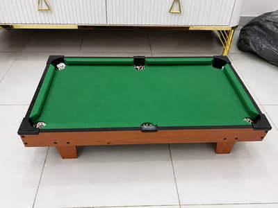 Mini Snoker Table
