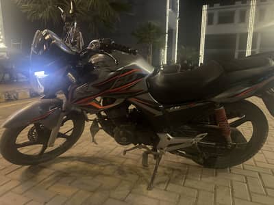 Honda 150cc silver colour