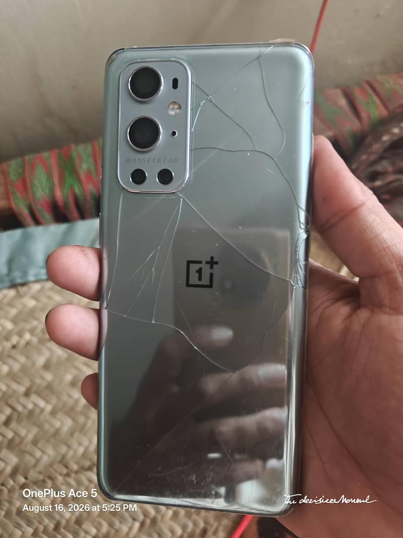 One Plus 9 Pro 3