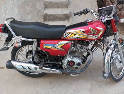 Honda CG 125 2025