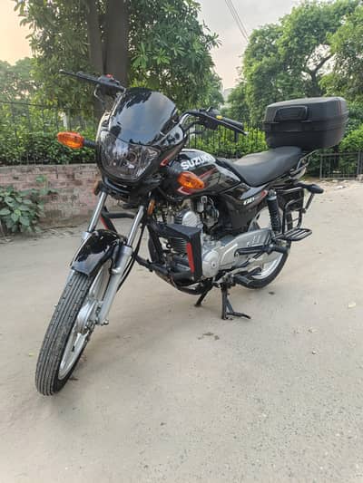 Super dooper Suzuki 110 bike Total genion