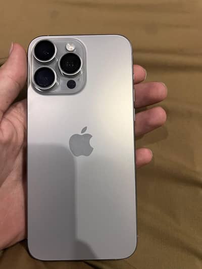 Apple iPhone 15 Pro Max jv