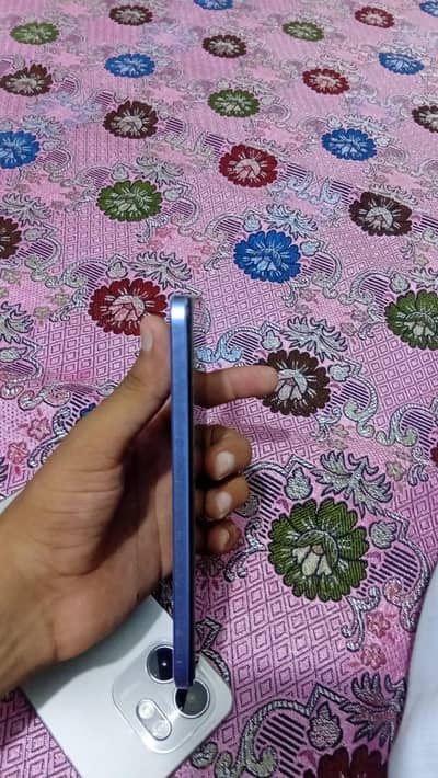 Vivo Y17s