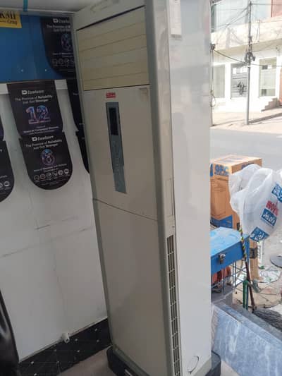 2 ton cebnet ac for sell