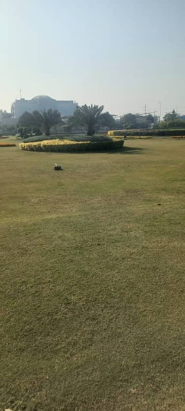 Main Direct Approach Near To Park And Mosque Possession Available Top Location Near By To Houses DHA Phase 8 Ivy Green Z5 7 Marla Plot