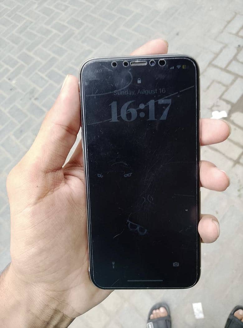 Apple iPhone X 1