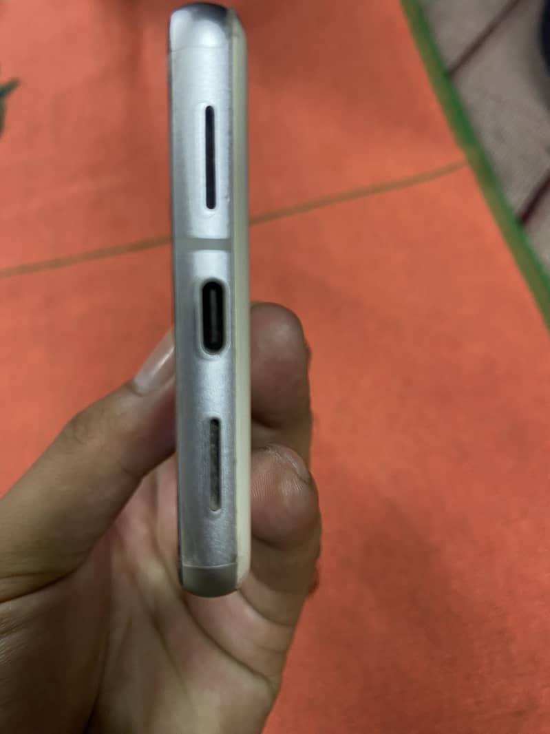 Google Pixel 7 2