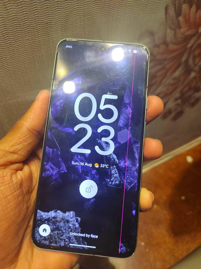 Google Pixel 8 1