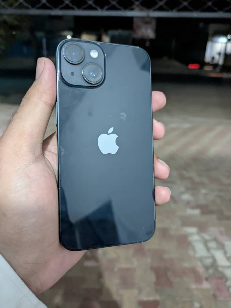 Apple iPhone 14 2