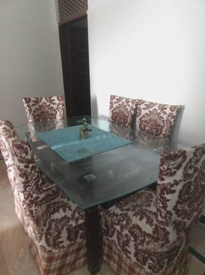 Dinning table