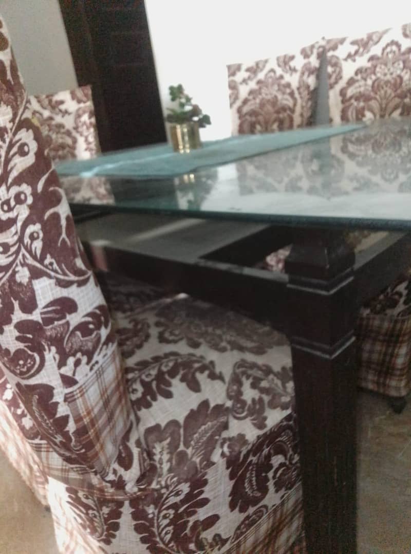 Dinning table 3
