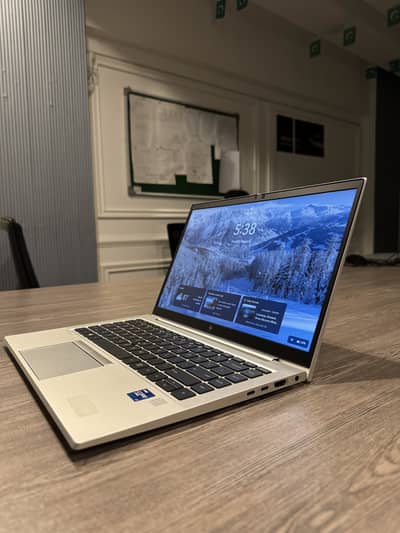 HP ELITE BOOK 840G8 i7/11 GEN