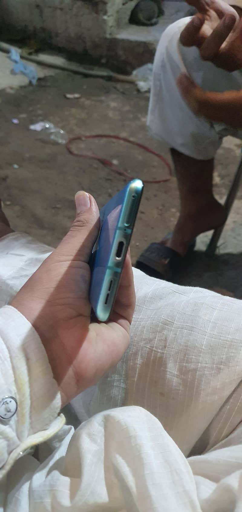 one plus 8t 4