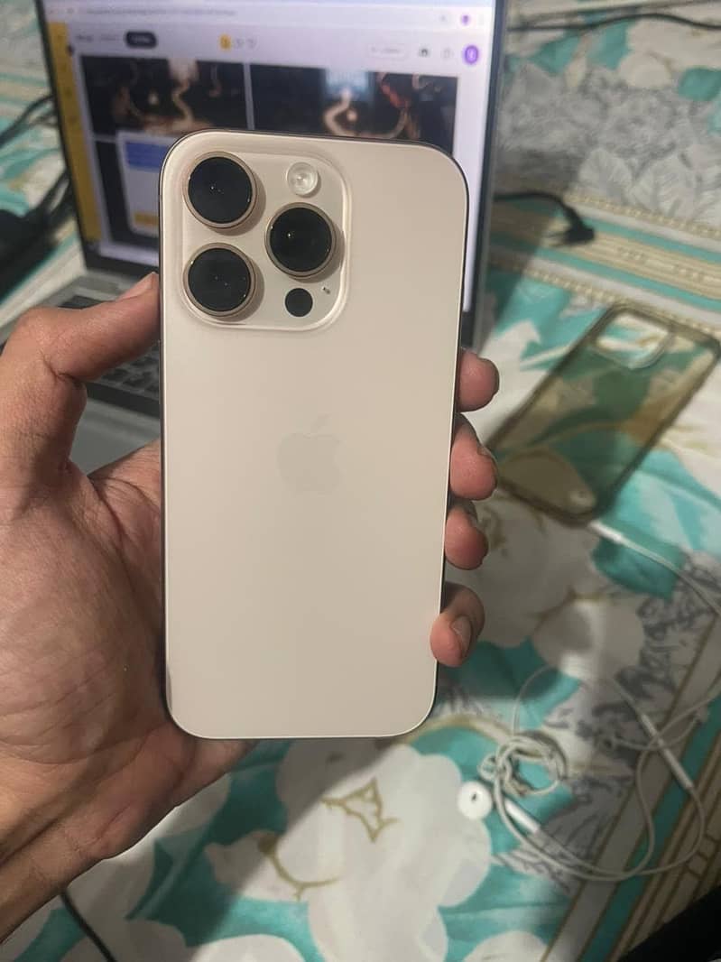Iphone 16 pro 1