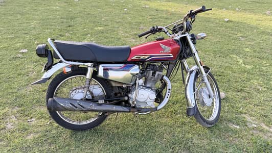 SELF START HONDA 125 silver edition 2023/24 Model
