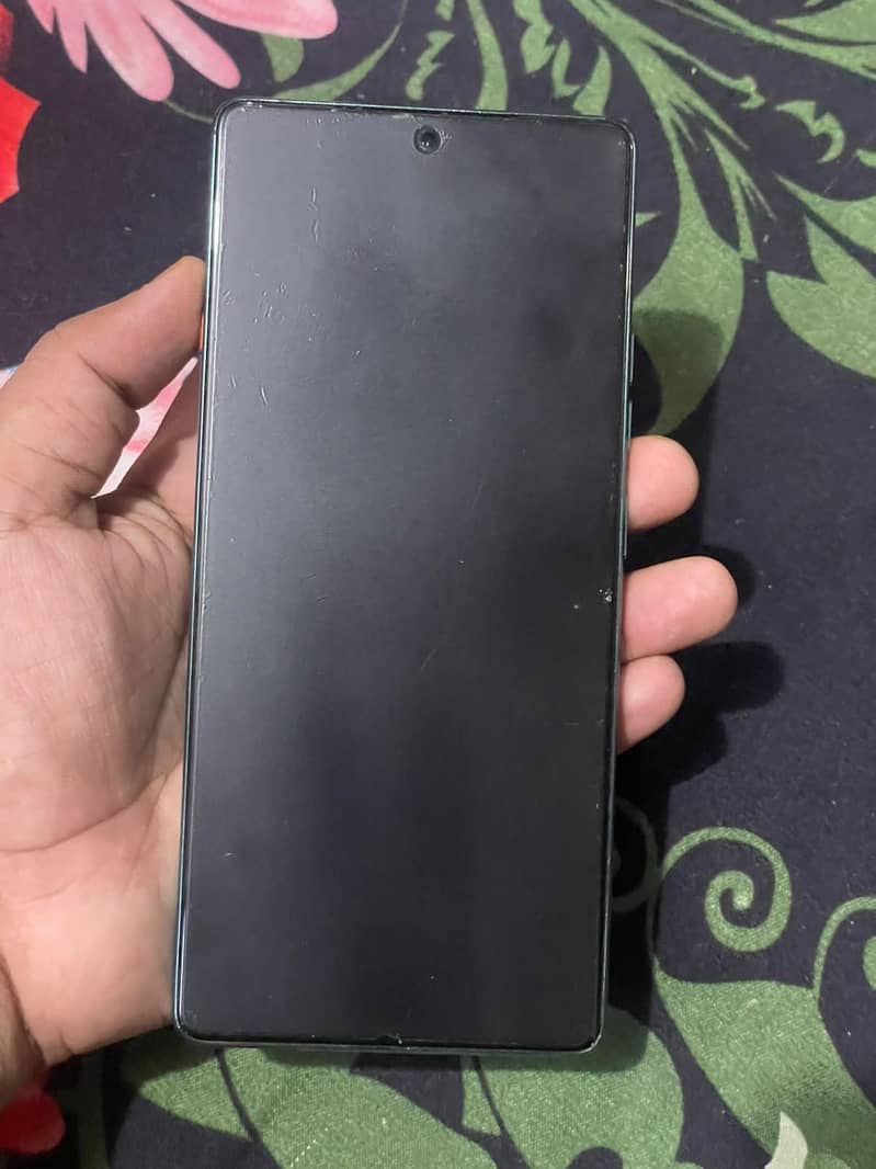 Tecno CAMON 40 0