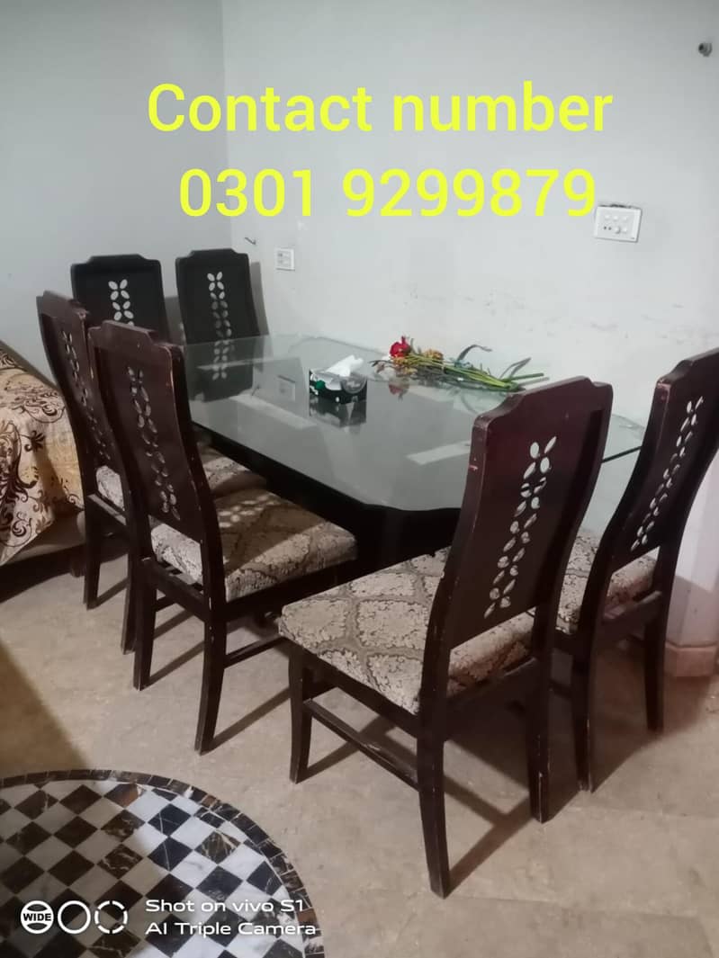 DINNING TABLE 0