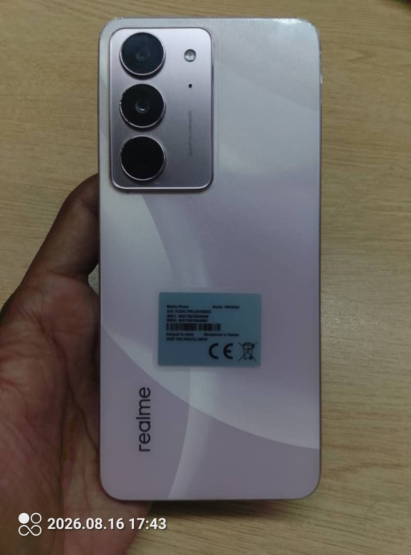 realme c75× 1