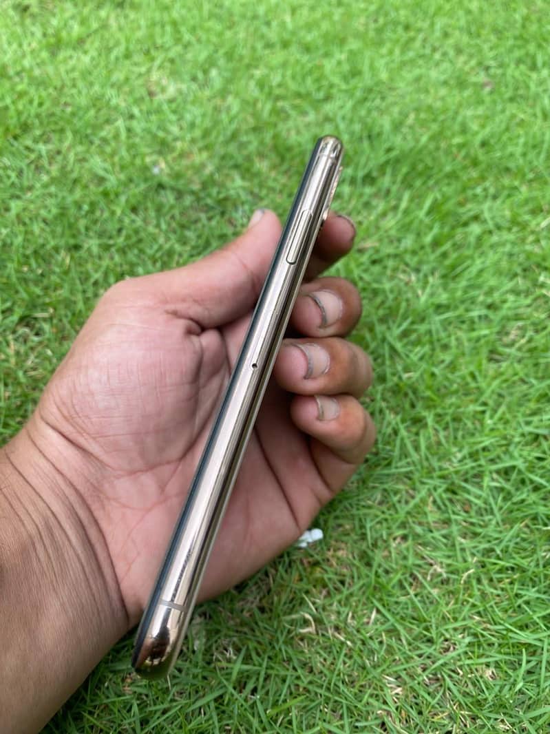 Iphone XS 3