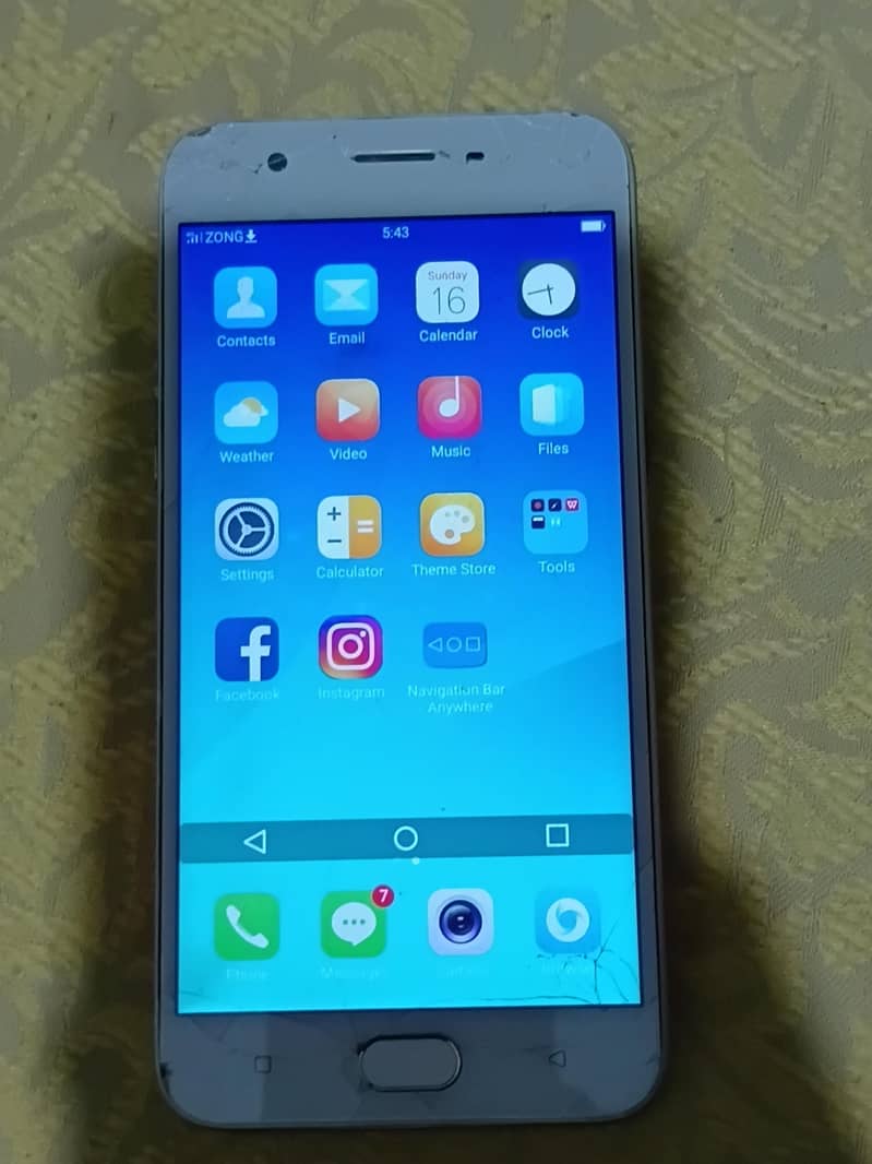 OPPO A57 0