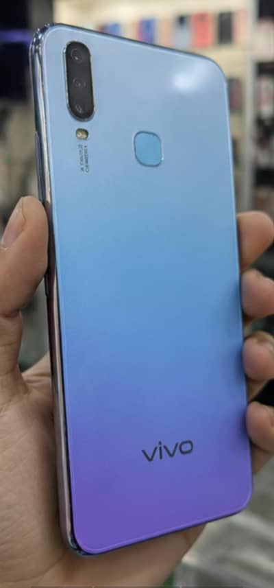 Vivo Y17