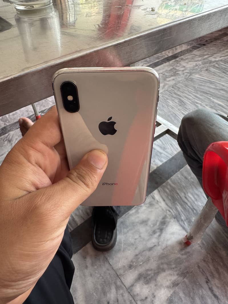 Apple iPhone X 2