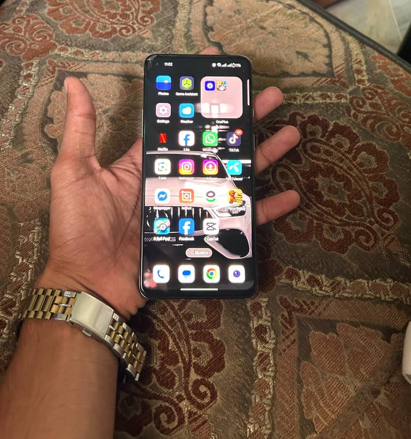 One Plus 8T 1