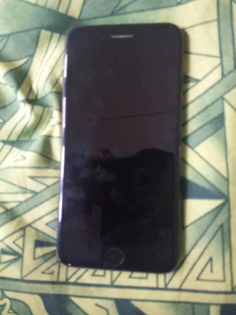 Apple iPhone 7 Plus 3