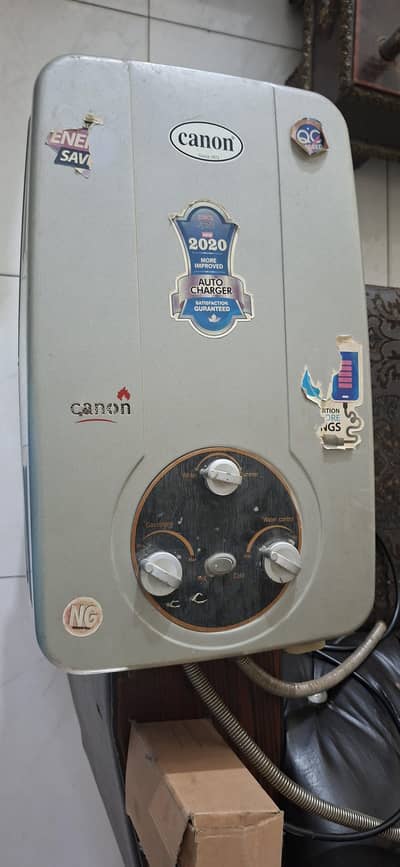 canon instant gyser