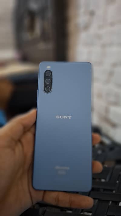 Sony 10 III