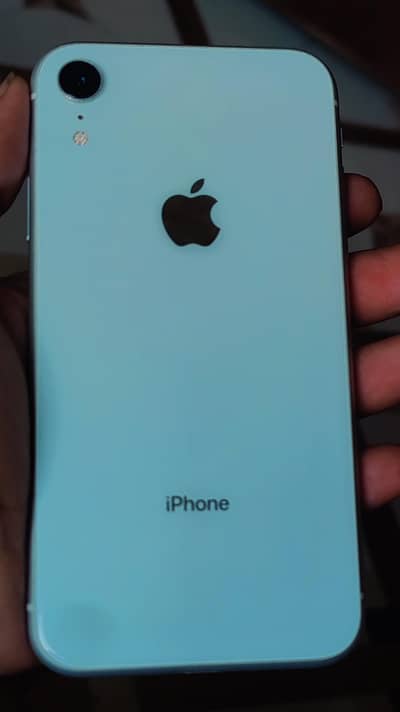 Apple iPhone XR