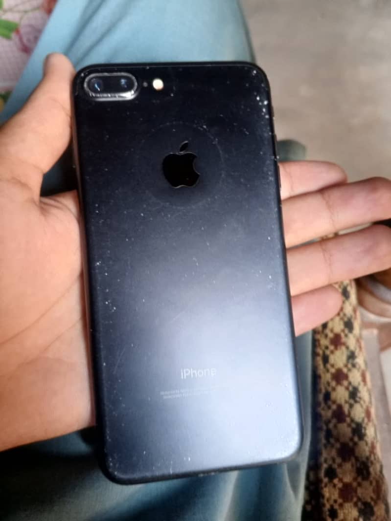 Apple iPhone 7 Plus 7