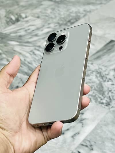 Apple iPhone 15 Pro Max