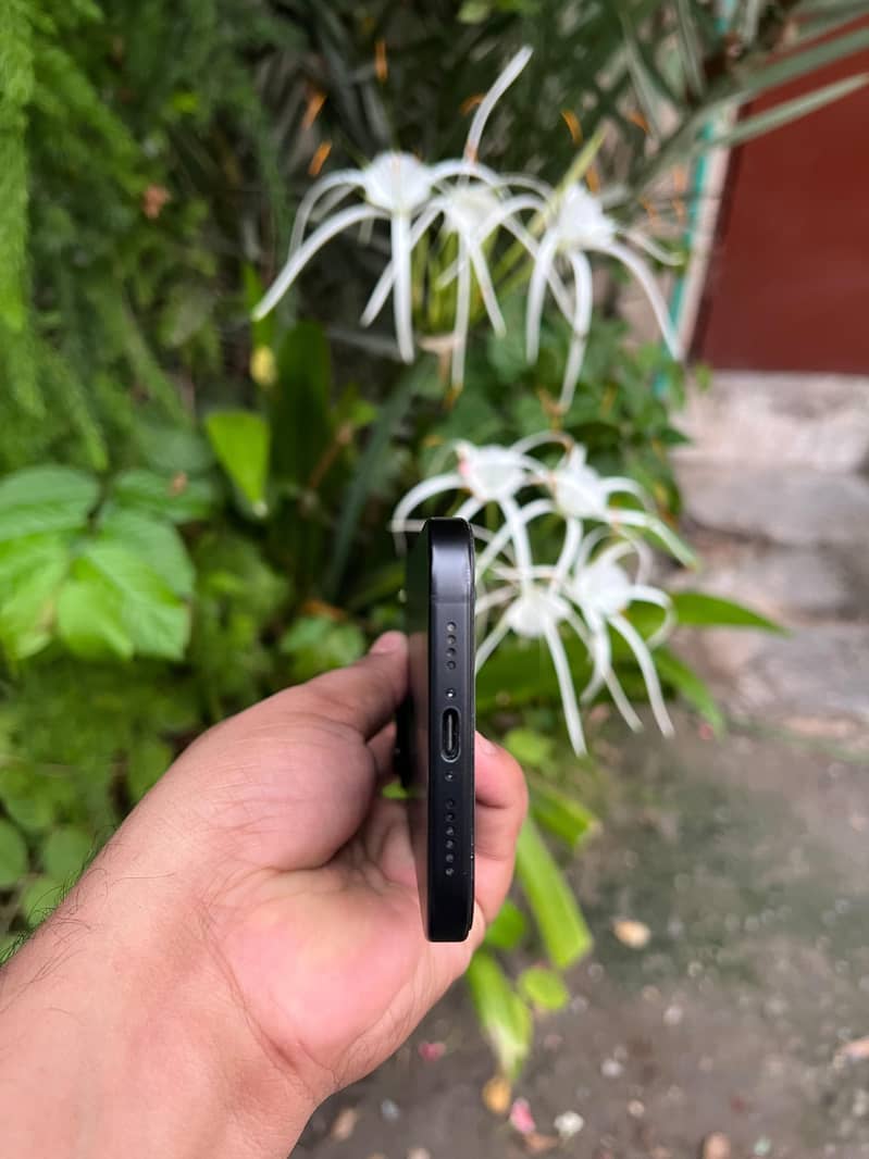 Apple iPhone 15 plus 1