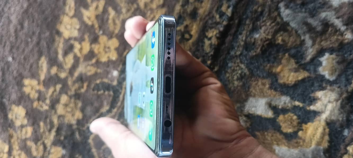 Tecno CAMON 20 1