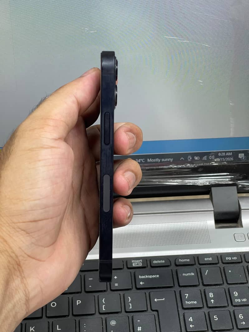 Apple iPhone 12 mini 3