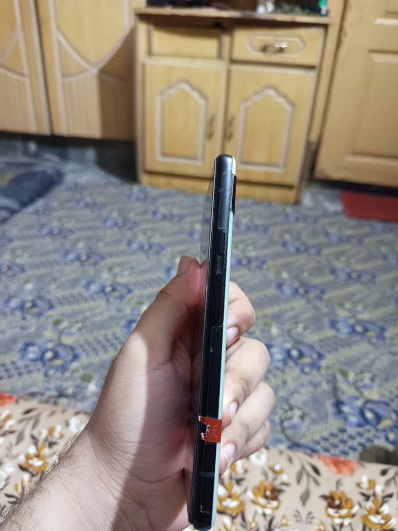 Google Pixel 6a 3