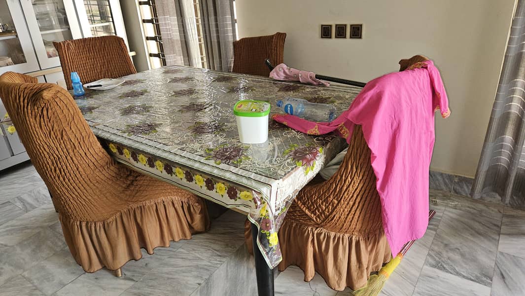 Dining Table 6