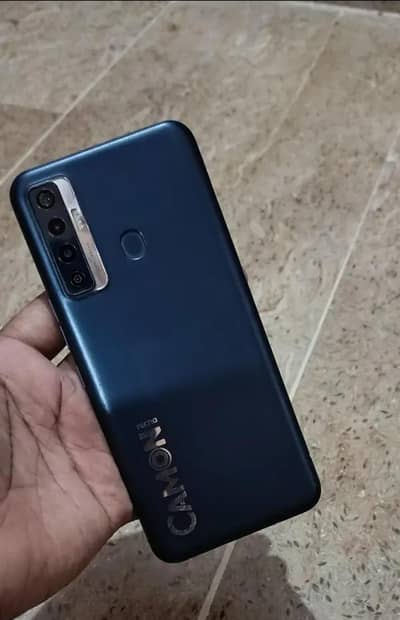 Tecno Camon 17