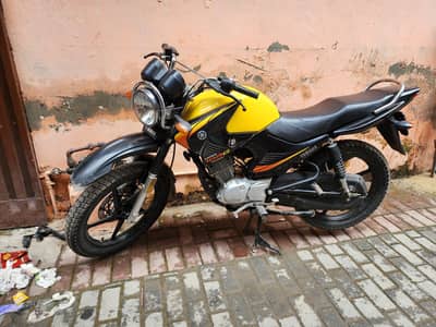 Ybr 125g