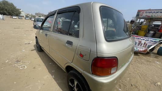 Daihatsu Cuore 2010