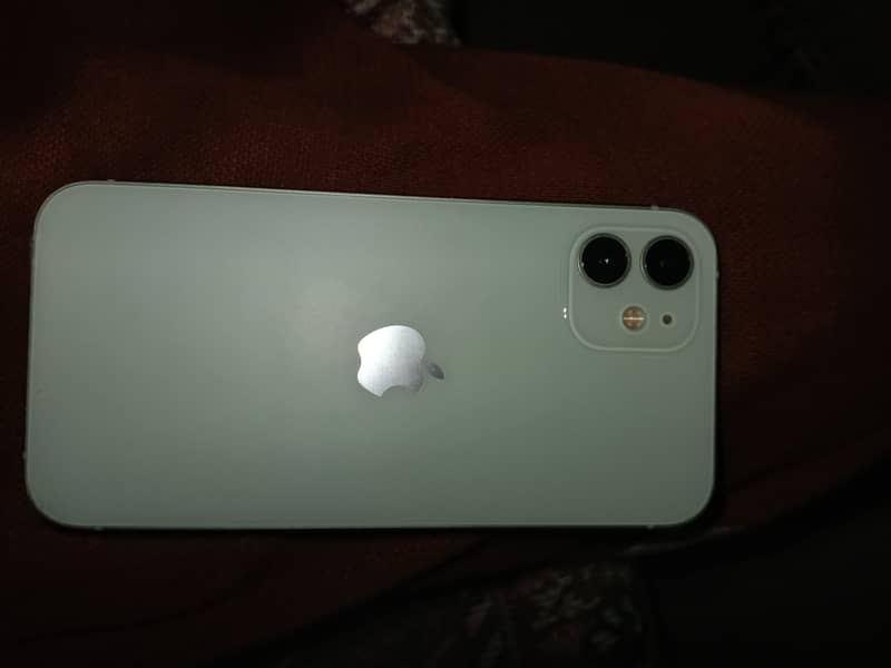 Apple iPhone 12 0