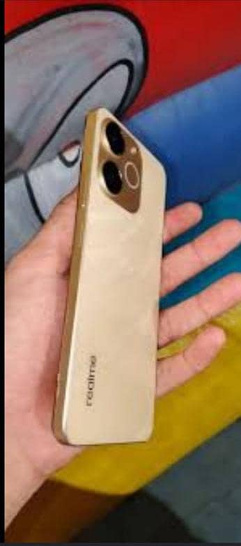 Realme note 70