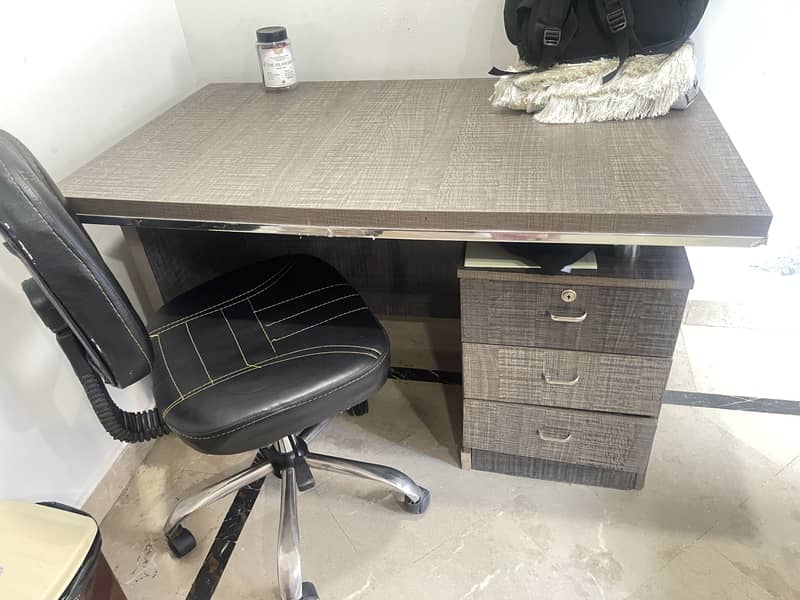 Office table 0
